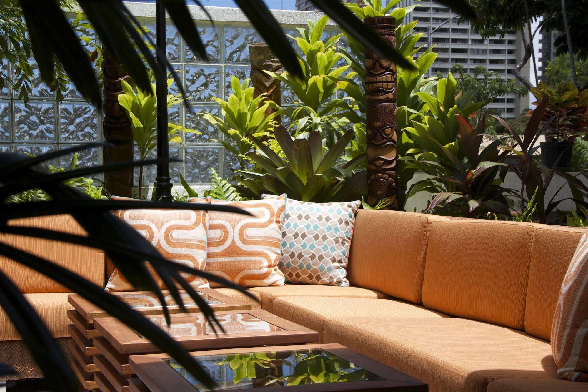 Oasis Waikiki Honolulu